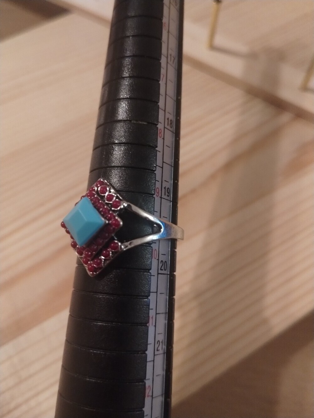 Southwestern Turquoise Style Ring Red Accent Statement Ring Size 9.75 - Picture 5 of 7
